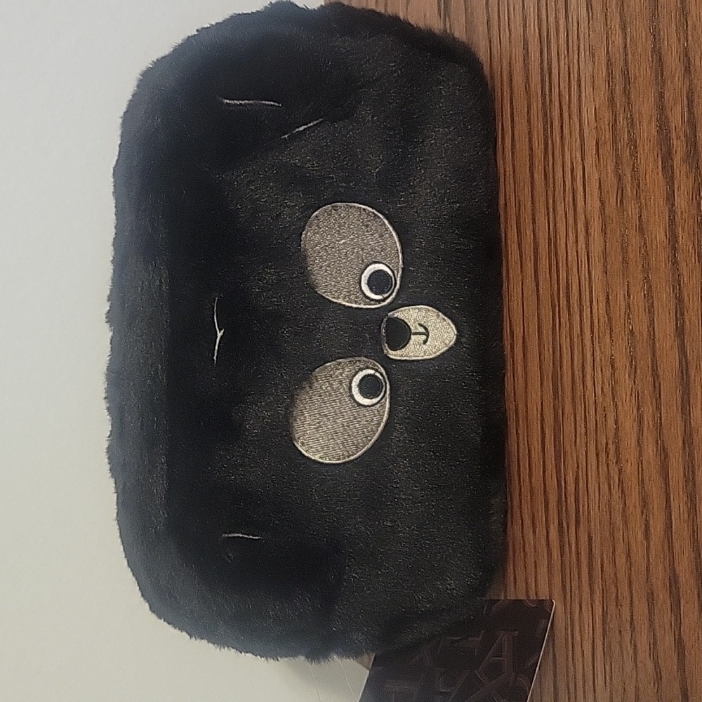 Brave bear 🏹 makeup bag